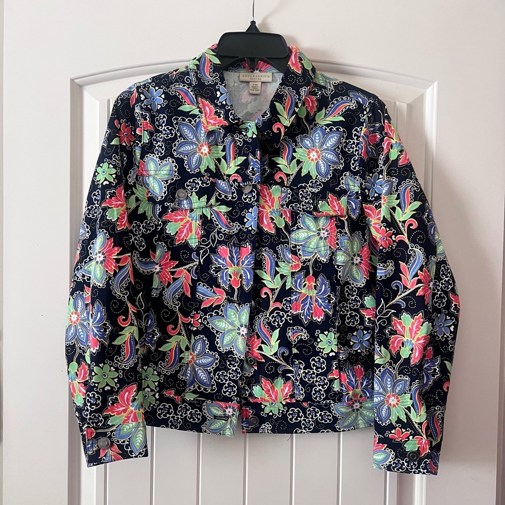 Appleseed’s Women's Medium Petite Denim Jacket Floral‎ Flowers Tropical Costal
